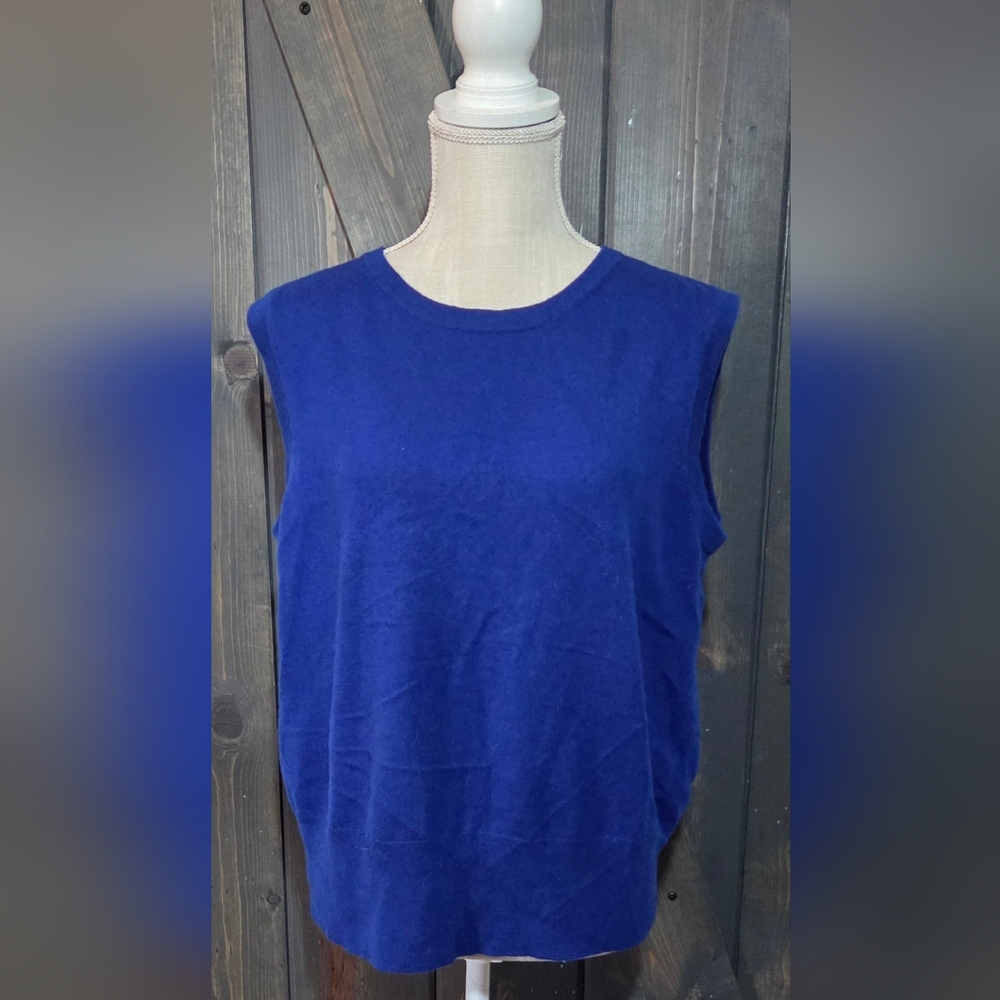 St. John Cashmere Sweater Tank Top Size Large